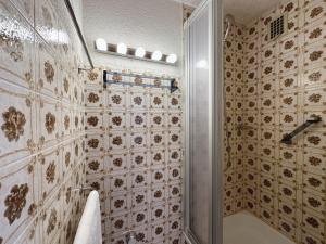 Vannituba majutusasutuses Apartment Atlantic 112 by Interhome