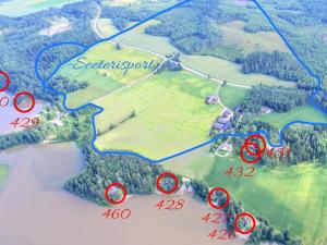 HirsjärviにあるHoliday Home Peltosirkku by Interhomeの赤目印公園地図