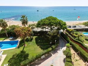 an aerial view of a resort with a beach at Apartment Clipper by Interhome in Sant Vicenç de Montalt