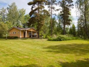 Zahrada ubytování Holiday Home Keltalilja by Interhome