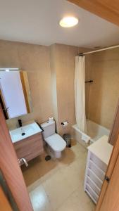 Ett badrum på Apartment Mar de Nerja Beach