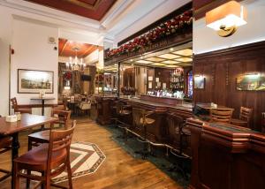 Salone o bar di Wynn's Hotel