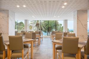 Posezení v ubytování Hotel Best Cap Salou + 37 fotografií