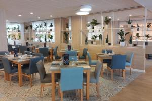 Reštaurácia alebo iné gastronomické zariadenie v ubytovaní Hotel Best Indalo + 37 fotografií