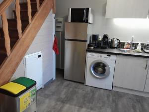 Kuchyň nebo kuchyňský kout v ubytování Gîte Chez Pierrot - La vallée des châteaux