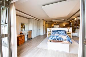 Goggas Nest BNB & Restaurant的厨房或小厨房