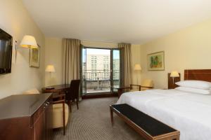 Voodi või voodid majutusasutuse Sheraton Carlton Nuernberg toas