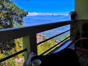 - Balcón con vistas a las montañas en Mountain Hideaway, en Darjeeling