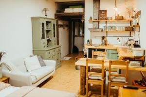 Posedenie v ubytovaní Apartmán v Jungovom dome - v centre Štiavnice