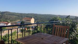 Balkon atau teras di Casa da Ilha Granjal Treixedo