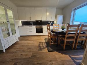 Kuchyň nebo kuchyňský kout v ubytování Perfect place for tromsø holiday