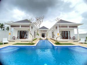 Piscina di Namika Villas Ubud o nelle vicinanze