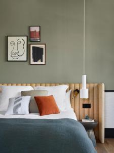 Ultimate Provence Hotel & Spa客房内的一张或多张床位