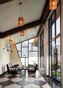 Hotel Sonar Bangla Mayapur的休息区