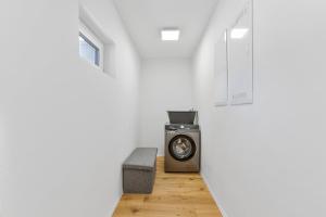 Fotografie z fotogalerie ubytování NEU: Stylische Suite mit Netflix und Workspace v destinaci Böblingen