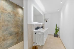 Fotografie z fotogalerie ubytování NEU: Stylische Suite mit Netflix und Workspace v destinaci Böblingen + 20 fotografií