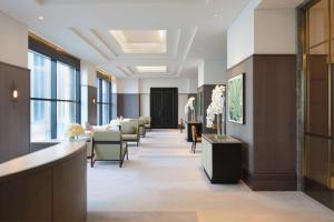 Χώρος καθιστικού στο Waldorf Astoria Doha West Bay