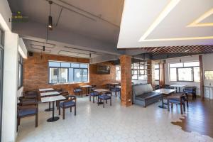 Hotel Lourdes, Siaya的休息区