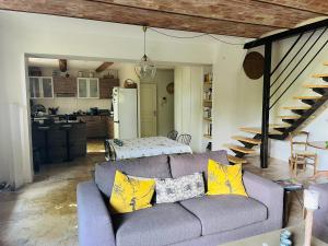 Η κουζίνα ή μικρή κουζίνα στο Le Provençal Duplex piscine jardin le Luberon