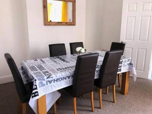 Afbeelding uit fotogalerij van Station 14 - Vacation Home in Gelligaer