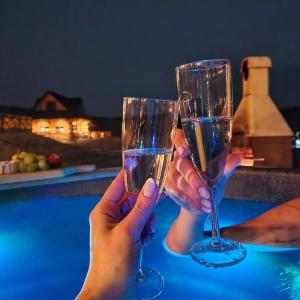 Ποτά στο NOVAK CHALET domki z balią Krynica Zdrój