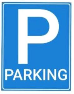 a blue parking sign with a letter p on it at Villa Kap in Zagreb
