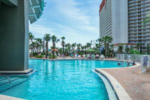 Gallery image of Gulfview Condo #1809 at Laketown Wharf in Panama City Beach