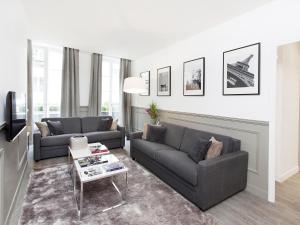 Кът за сядане в LivinParis - Luxury 3 Bedrooms Grands-Boulevards I