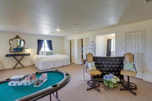 a large room with a bed and a pool in it at Retreat with Pond Access and Views in Temple in Temple