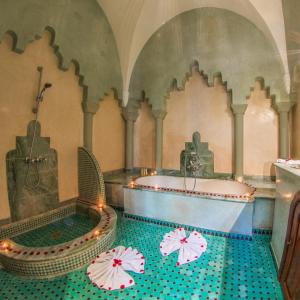 Bazén v ubytování Demeures d'Orient Riad & Spa nebo v jeho okolí