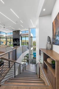 Μια τηλεόραση ή/και κέντρο ψυχαγωγίας στο MASTERPIECE at Copper Rock!