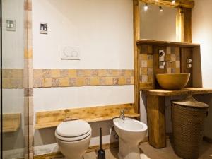 A bathroom at Smart Appart Villa Patrizia