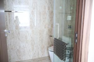 Koupelna v ubytování Grand avenue condo Soi Boaukow