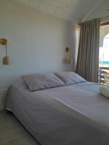 Postel nebo postele na pokoji v ubytování Marbella I-16 Ubicación privilegiada y vista al mar