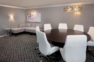 a conference room with a table and chairs and a couch at The Westin Governor Morris, Morristown in Morristown +53 photos