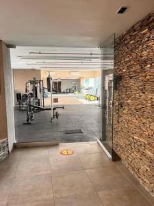 Fitness centrum a/nebo fitness zařízení v ubytování Luxury confortable apartamento en SantaMarta