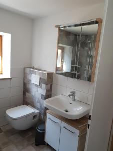 O baie la Riederhof +34 fotografii