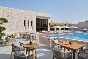 Kolam renang di atau dekat dengan Al Samriya Hotel, Doha, Autograph Collection