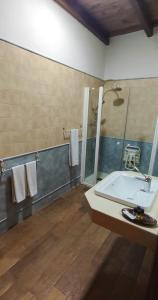Koupelna v ubytování Apartamentos Trinidad