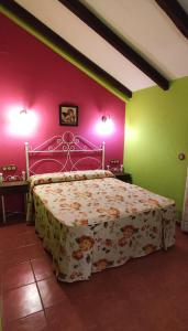 Postel nebo postele na pokoji v ubytování Apartamentos Trinidad
