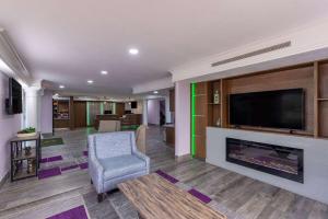 La Quinta Inn by Wyndham Kansas City Lenexa 휴식 공간