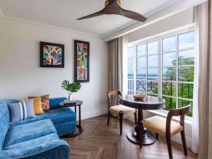 Uma área de estar em Sofitel Legend Casco Viejo, Panama City