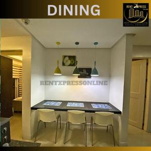 Фотография из галереи FREE SAUNA & POOL ACCESS PLUS 40 PERCENT LESS PROMO This Month Affordable And Cheapest Deluxe Unit In Manila with Balcony x Near NAIA Airport x Manila Bay x Robinsons Place Ermita x Pgh x Bellagio x UP x Intramuros x Updated 2025 Price Staycation в Маниле