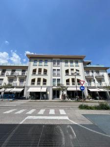 The building in which Az apartmant is located