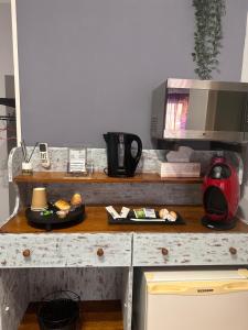 A cozinha ou cozinha compacta de stop & go