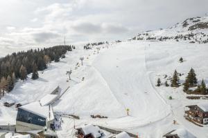 Tschiffra OG durante l'inverno