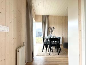 Fotografie z fotogalerie ubytování REY Stays - House v destinaci Höfn + 28 fotografií