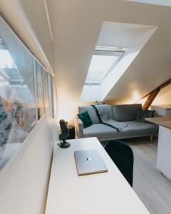 Et sittehjørne på Cozy Apartment in Central Oslo - Serene & Exclusive Majorstuen