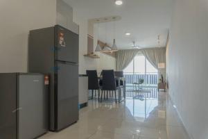 Dapur atau dapur kecil di KSL A 3R3B 1-5Pax #Daya#Austin#Ikea#Aeon