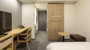 Μια τηλεόραση ή/και κέντρο ψυχαγωγίας στο Dormy Inn Hiroshima Annex